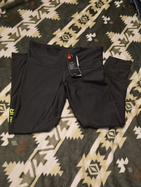 Under Armour Army Green Leggings with Neon Yellow Accent